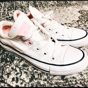 Kids Converses LIKE NEW